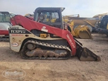 Side of used Takeuchi,Used Takeuchi Track Loader,Front of used Track Loader,Used Track Loader,Used Track Loader in yard,Used Takeuchi in yard